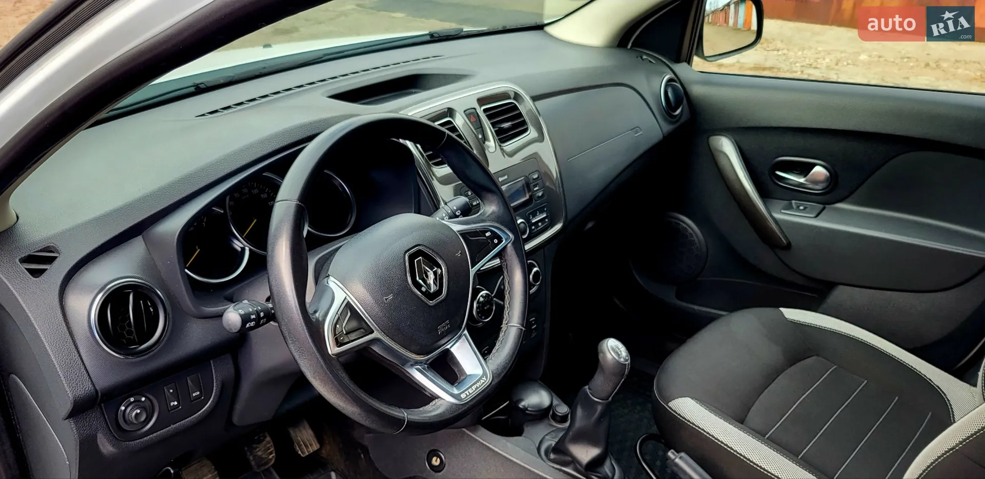 2019 Renault Sandero - мініатюра 16