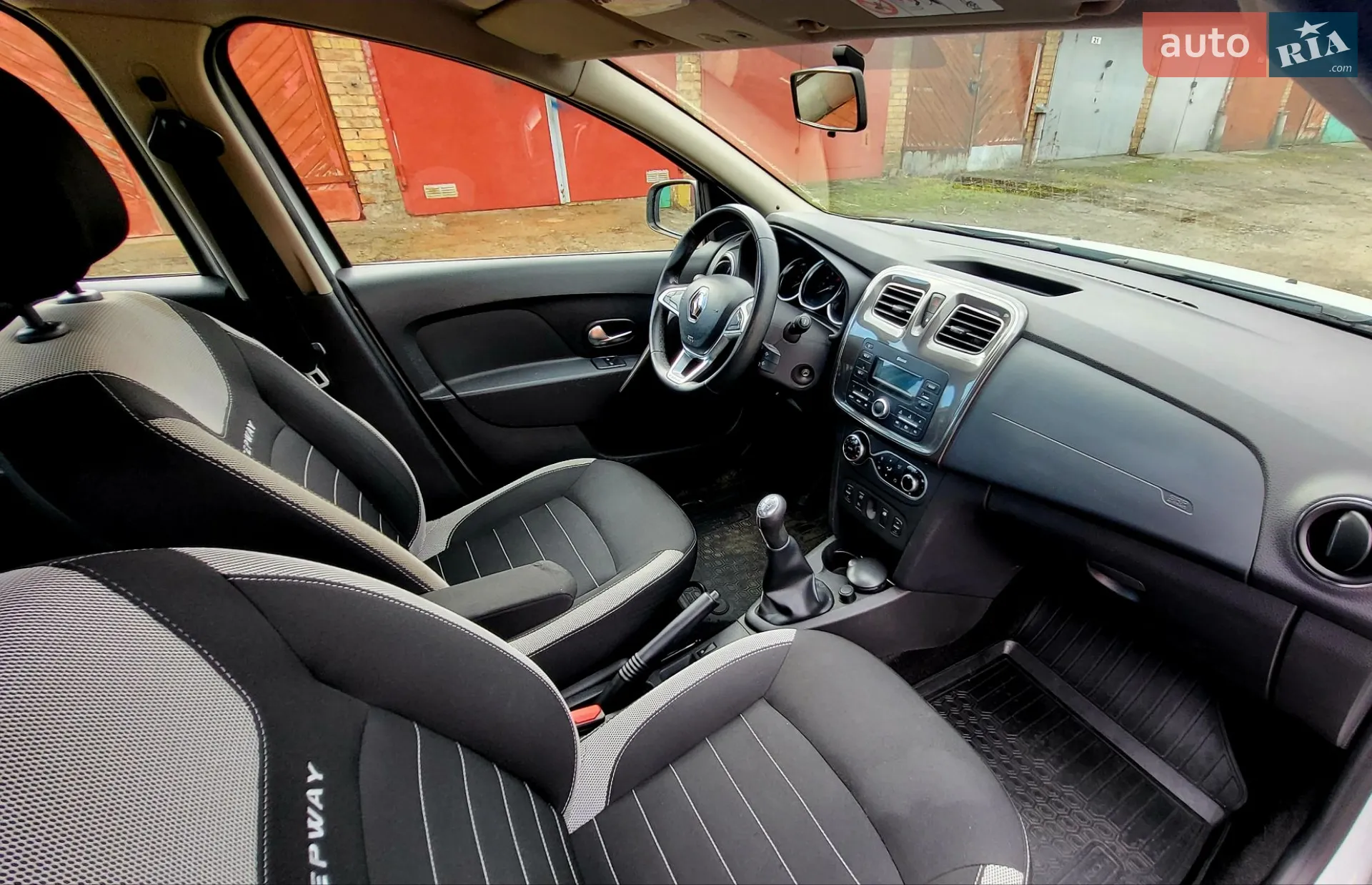 2019 Renault Sandero - мініатюра 21