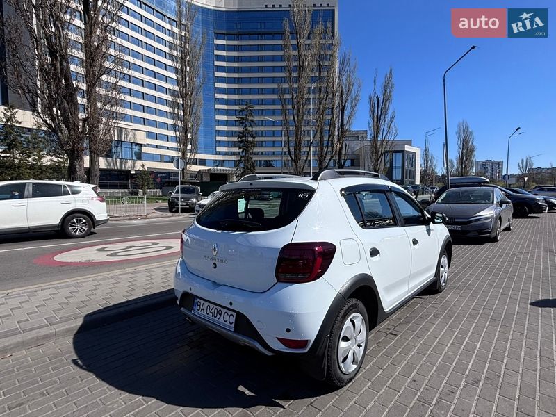 Хетчбек Renault Sandero StepWay 2020 в Києві