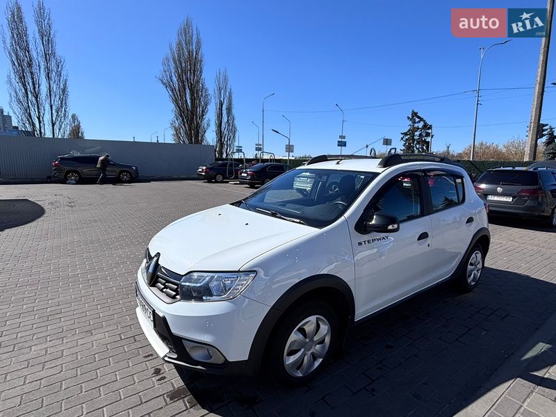 Хетчбек Renault Sandero StepWay 2020 в Києві