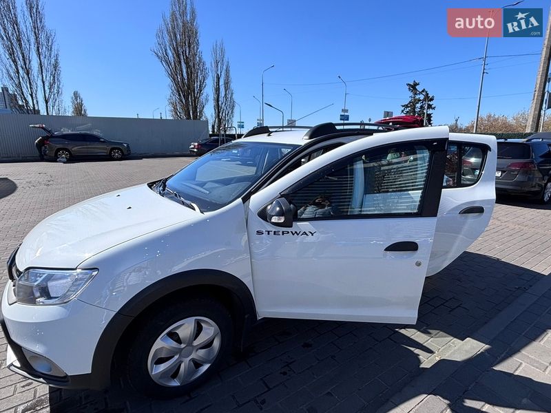 Хетчбек Renault Sandero StepWay 2020 в Києві
