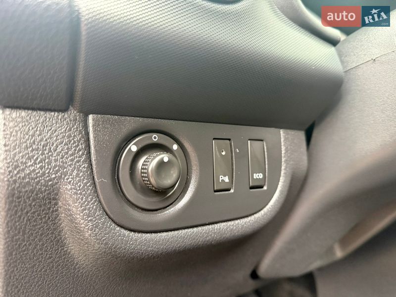 Хэтчбек Renault Sandero StepWay 2017 в Киеве