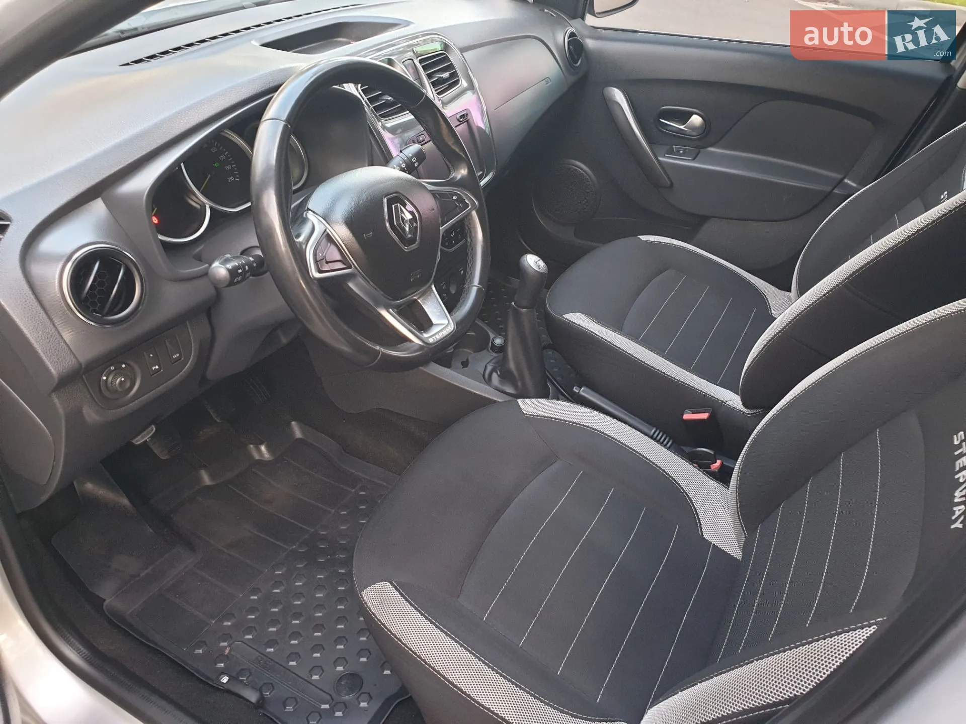 2018 Renault Sandero - мініатюра 20