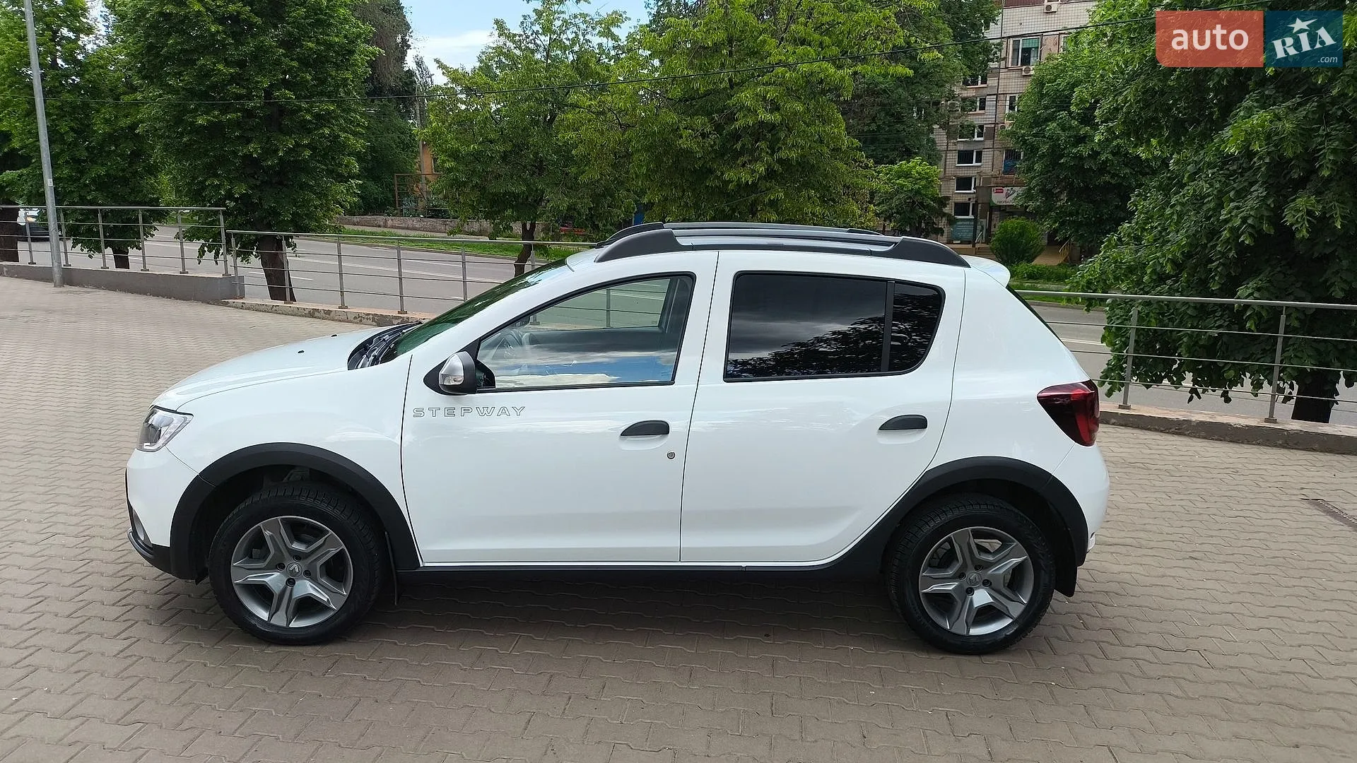 2020 Renault Sandero - мініатюра 3