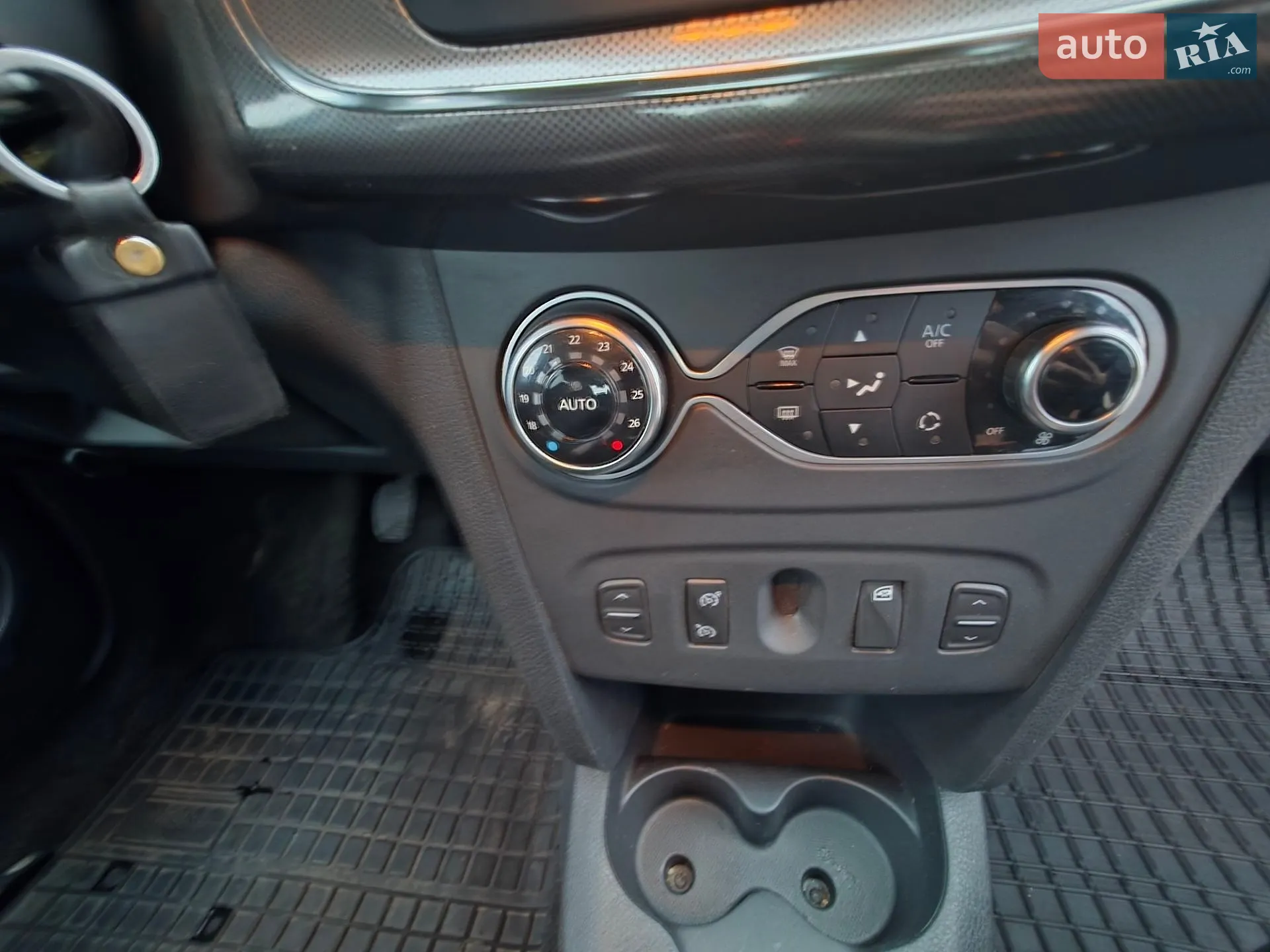 2019 Renault Sandero - мініатюра 11