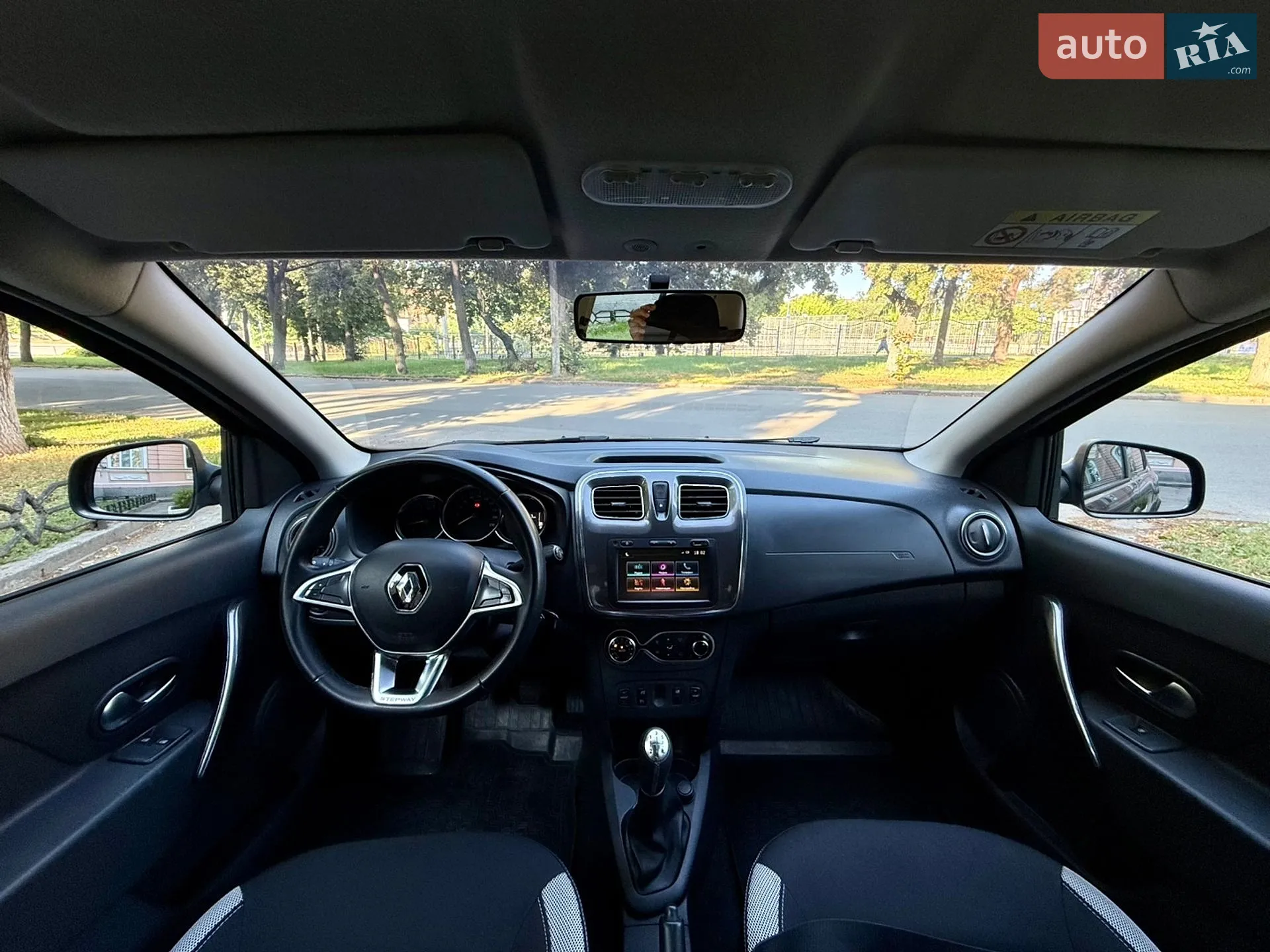 2019 Renault Sandero - мініатюра 18