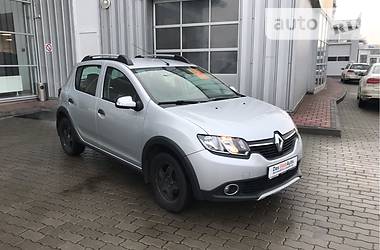 Renault Sandero 2015