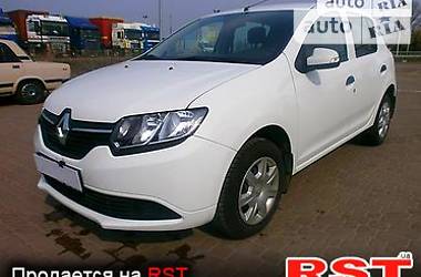 Renault Sandero 2013