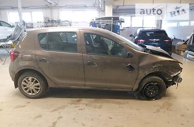 Хетчбек Renault Sandero 2019 в 