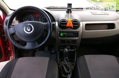 Хэтчбек Renault Sandero 2010 в Харькове