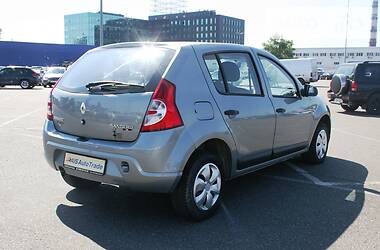 Хэтчбек Renault Sandero 2010 в Киеве