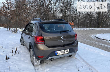Хетчбек Renault Sandero 2017 в Києві
