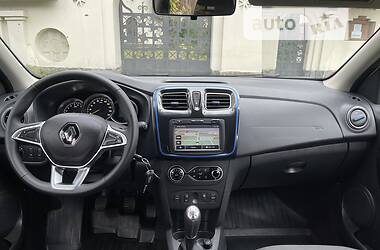 Хэтчбек Renault Sandero 2020 в Киеве