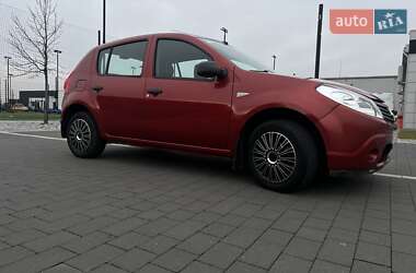 Хэтчбек Renault Sandero 2009 в Мукачево