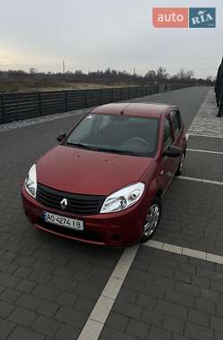 Renault Sandero 2009