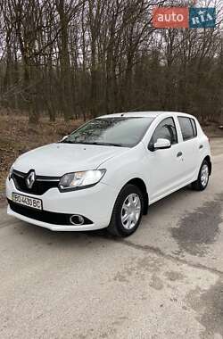 Renault Sandero 2014