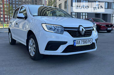 Хетчбек Renault Sandero 2017 в Києві