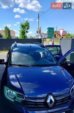 Хэтчбек Renault Sandero 2019 в 