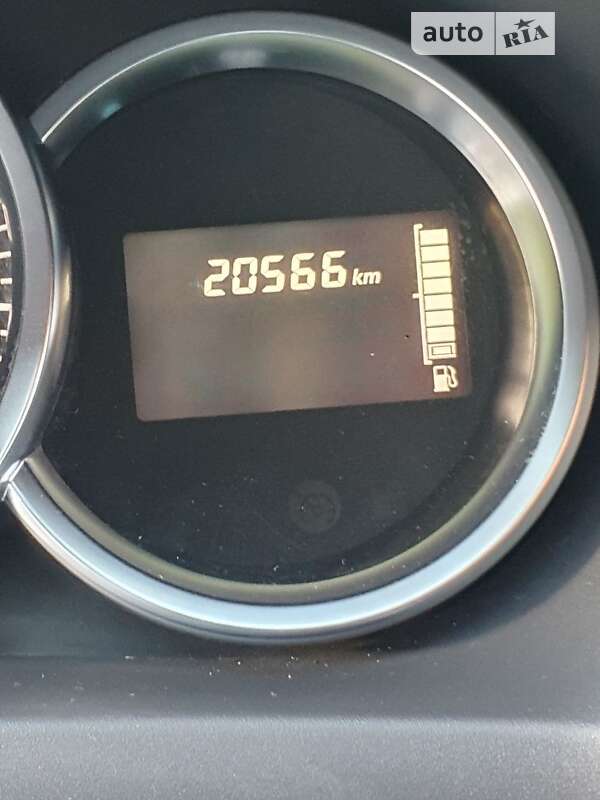 Хэтчбек Renault Sandero 2020 в Харькове фото 5 Хэтчбек Renault Sandero 2020 в Харькове