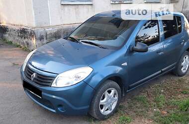 Хэтчбек Renault Sandero 2010 в Тульчине