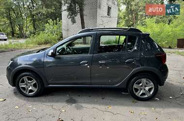 Хэтчбек Renault Sandero 2021 в 