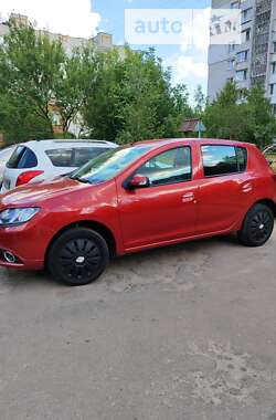 Хэтчбек Renault Sandero 2013 в Житомире