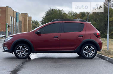 Хэтчбек Renault Sandero 2019 в 