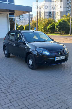 Хэтчбек Renault Sandero 2013 в Черкассах