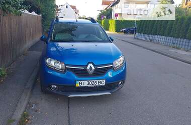 Renault Sandero 2016