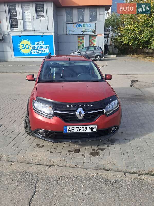 Хэтчбек Renault Sandero 2013 в Запорожье