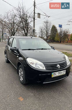 Хэтчбек Renault Sandero 2012 в Сумах