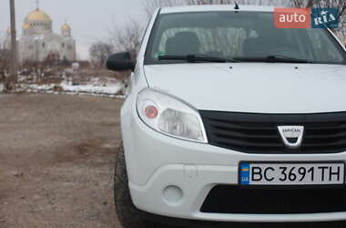 Хетчбек Renault Sandero 2009 в Дрогобичі