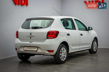 Хэтчбек Renault Sandero 2021 в 