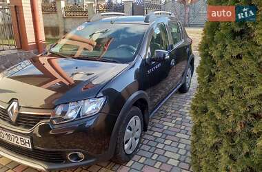 Хетчбек Renault Sandero 2014 в Хусті