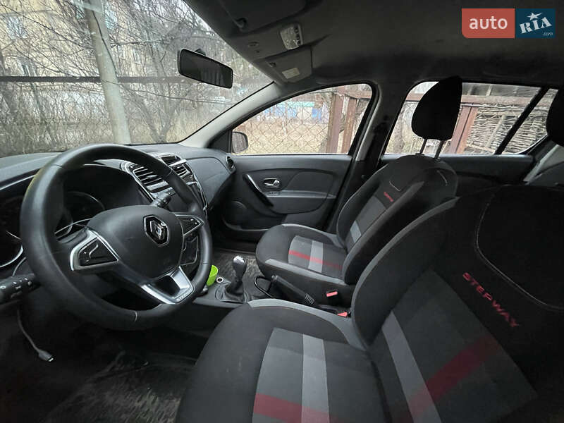Хэтчбек Renault Sandero 2019 в Киеве