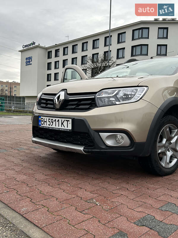 Хэтчбек Renault Sandero 2020 в Одессе