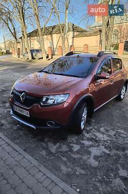 Renault Sandero 2013