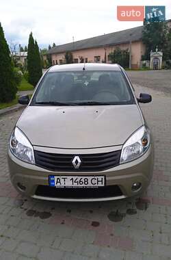 Хэтчбек Renault Sandero 2011 в Косове