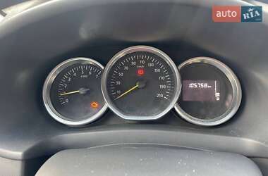 Хэтчбек Renault Sandero 2019 в 
