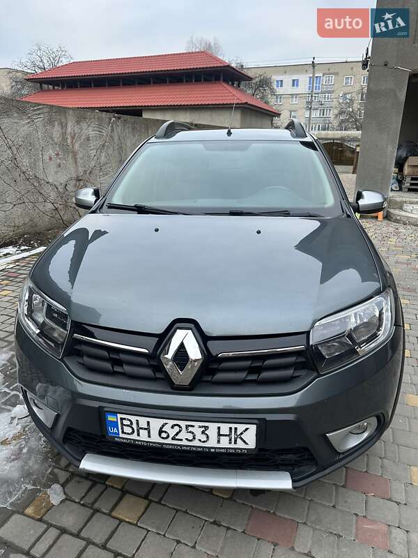 Хетчбек Renault Sandero 2017 в Подільську