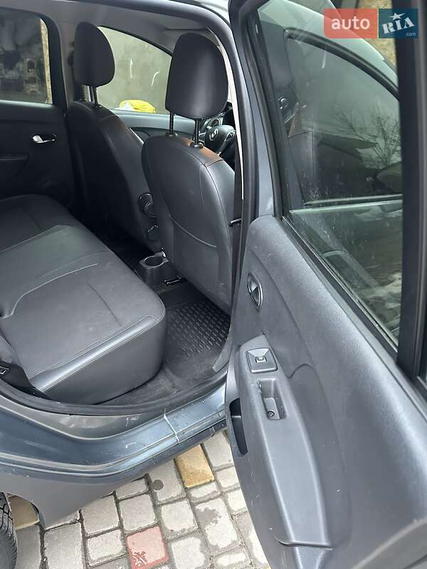 Хетчбек Renault Sandero 2017 в Подільську