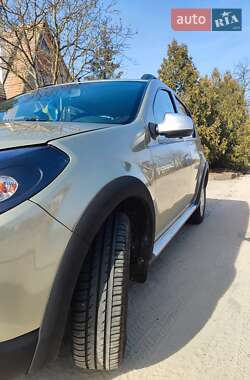 Хетчбек Renault Sandero 2012 в Вараші