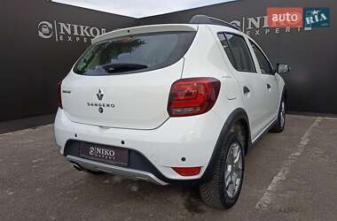 Хэтчбек Renault Sandero 2019 в Львове