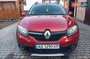 Хэтчбек Renault Sandero 2015 в Липовце