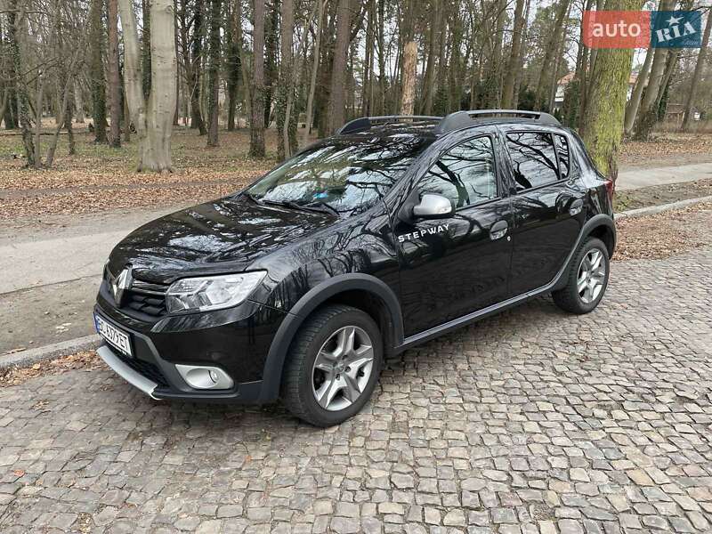 Renault Sandero 2017