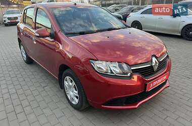 Хетчбек Renault Sandero 2016 в Полтаві