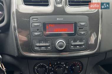 Хетчбек Renault Sandero 2021 в 