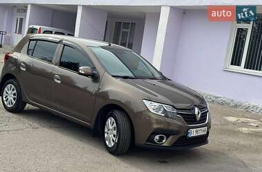 Хетчбек Renault Sandero 2021 в 