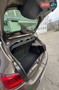 Хетчбек Renault Sandero 2021 в 