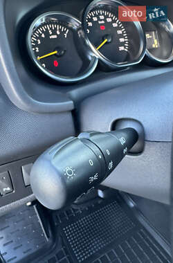 Хетчбек Renault Sandero 2020 в 
